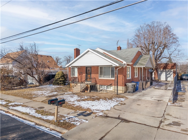 Spanish Fork House: 135 E 100 N