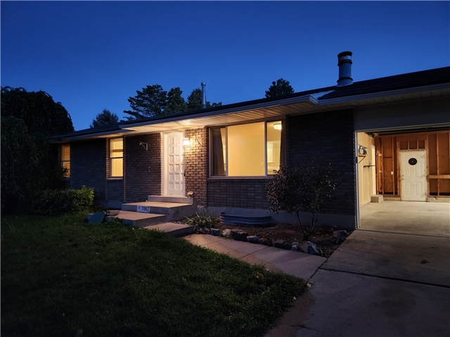 West Valley City House: 7067 W Bello Ave