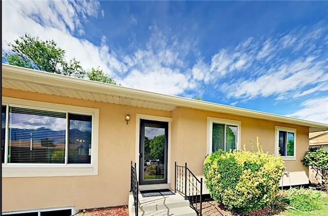 Salt Lake City House: 7006 S 1620 E