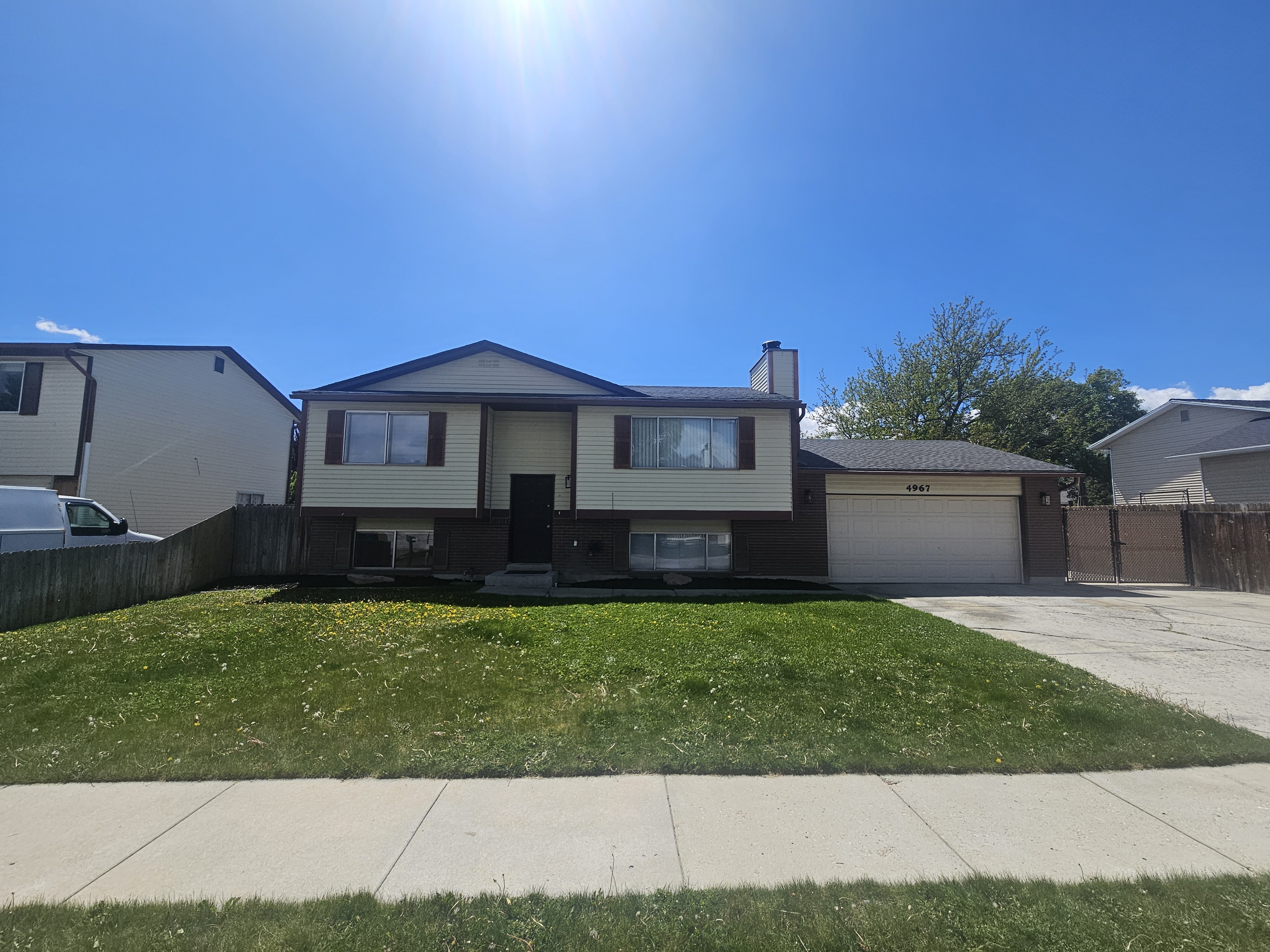 West Jordan House: 4967 W Pawnee Dr