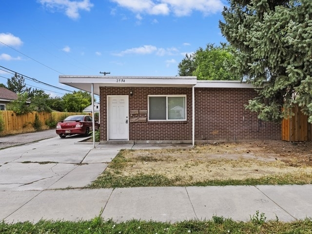 Salt Lake City Apartment: 2554 S Park St
