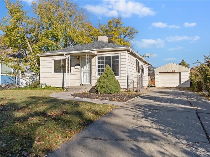 Salt Lake City House: 1150 W Simondi Ave