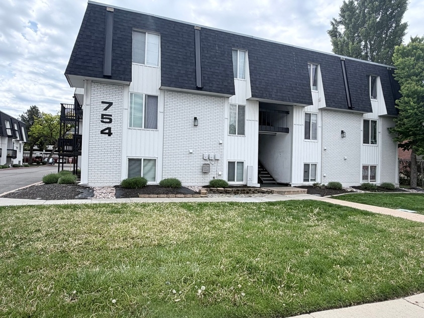 Salt Lake City Condo: 754 E 3900 S