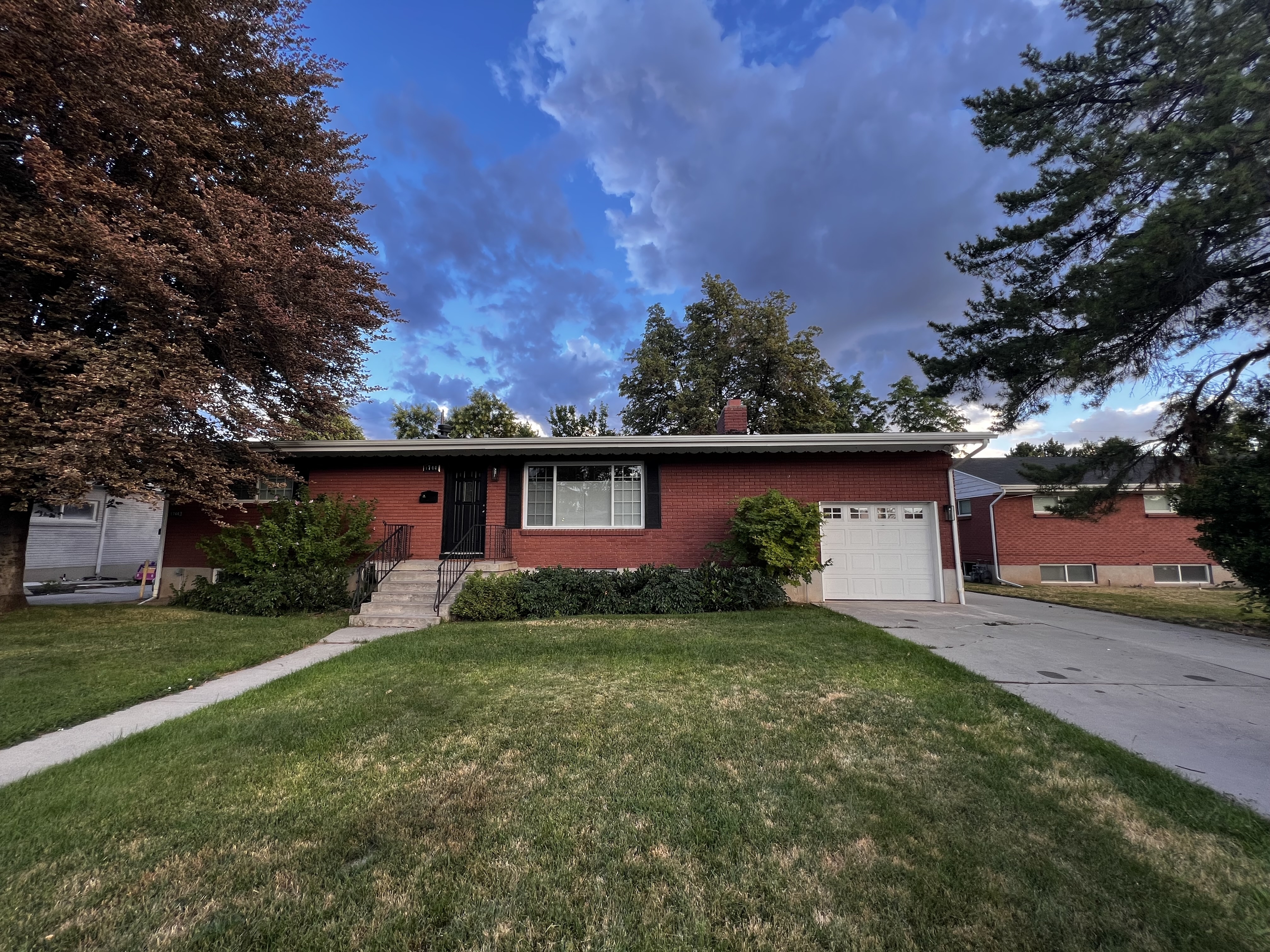 Salt Lake City House: 1744 E Lahar Dr