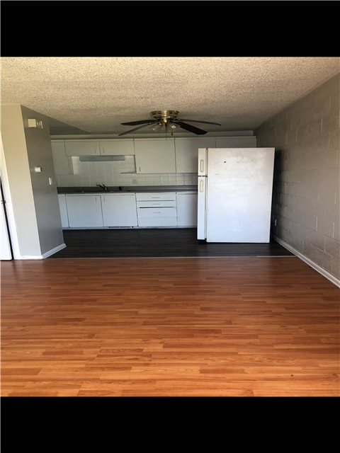 Midvale Multiplex: 793 W Lennox St