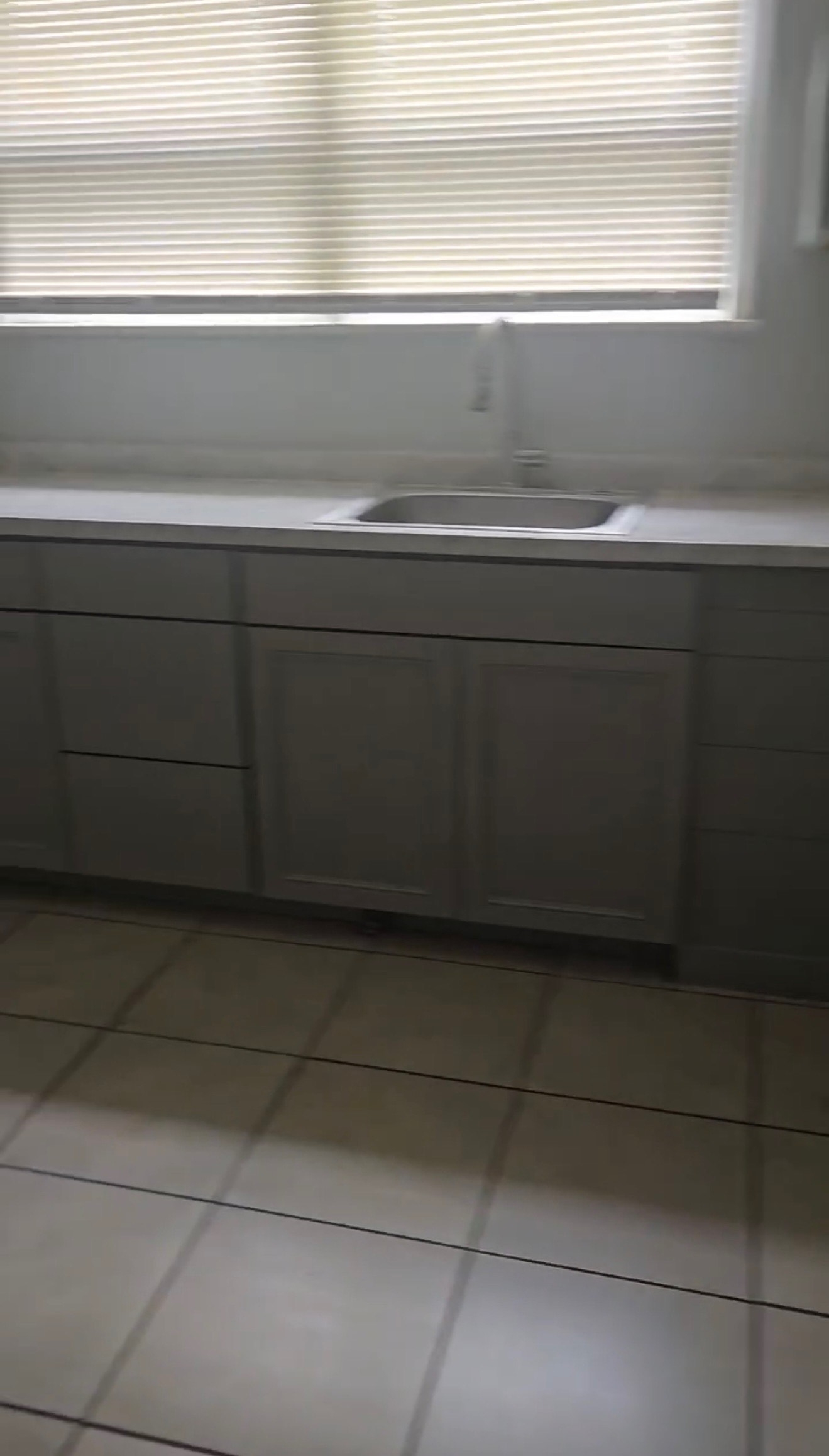 Midvale Apartment: 290 W Center St