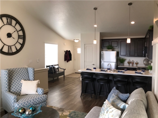 Lehi Townhome: 4200 N Seasons View Dr