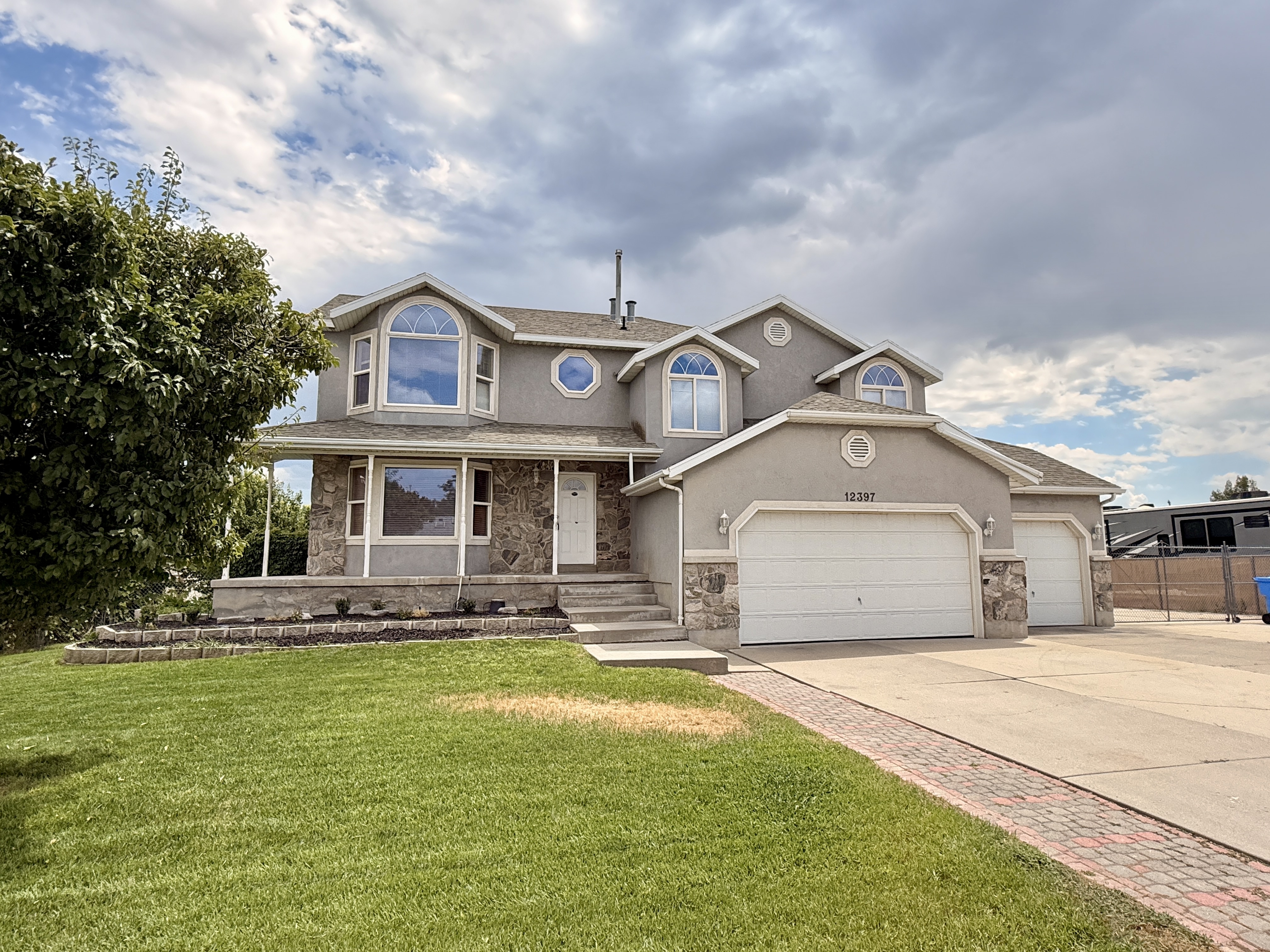 Riverton House: 12397 S 3240 W