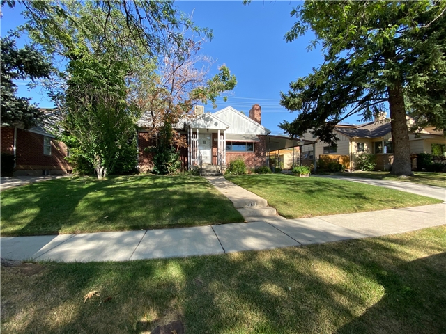 Salt Lake City House: 2111 S Broadmoor St
