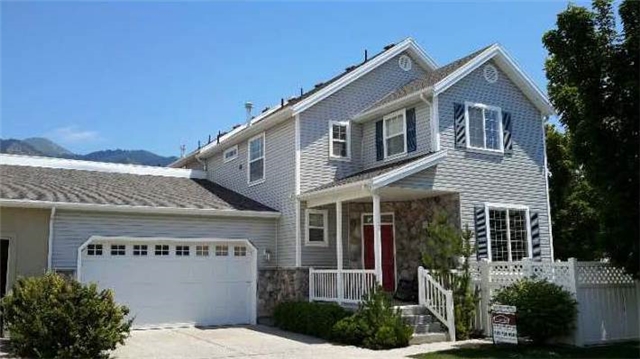 Providence Townhome: 434 Cottage Ct