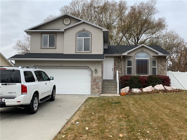 Layton House: 1641 N 160 W