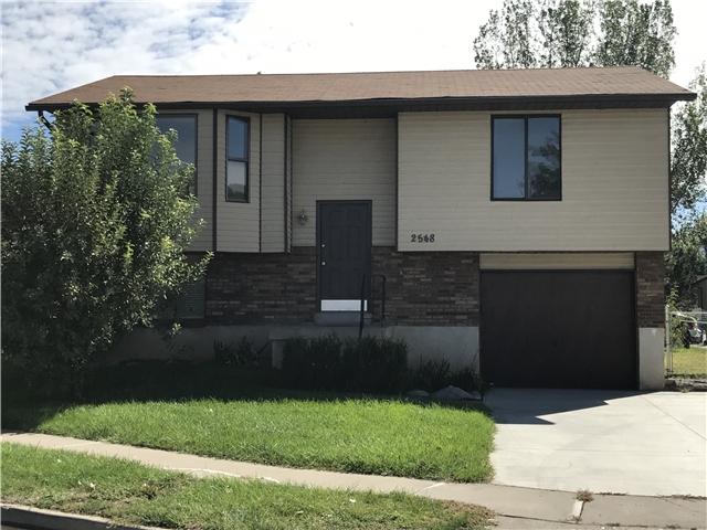 Layton House: 2548 N 1150 W