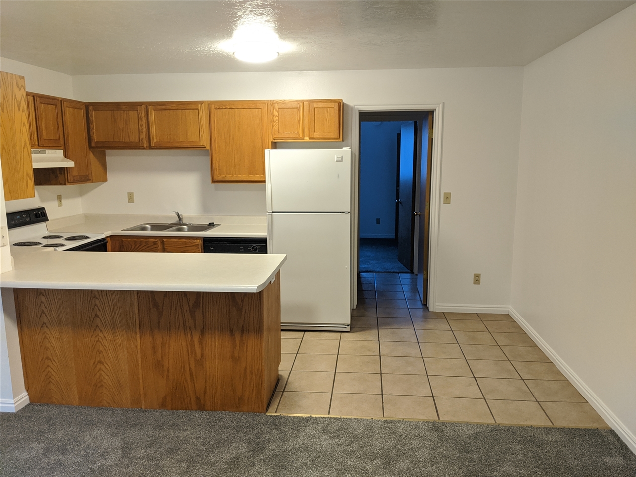 Apartment For Rent At 915 N 150 E Provo Ut 84604 Rentler