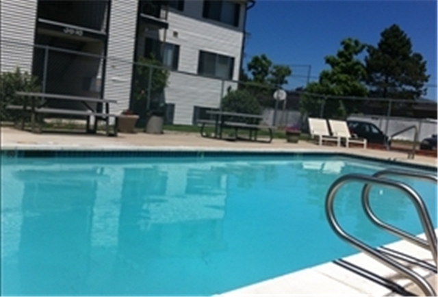 West Valley City Apartment: 3828 S Camelot Village Ct