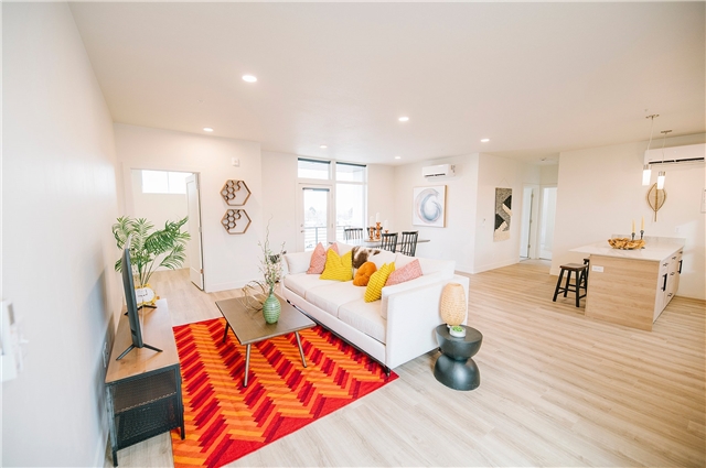 Bountiful Apartment: 189 S 200 W