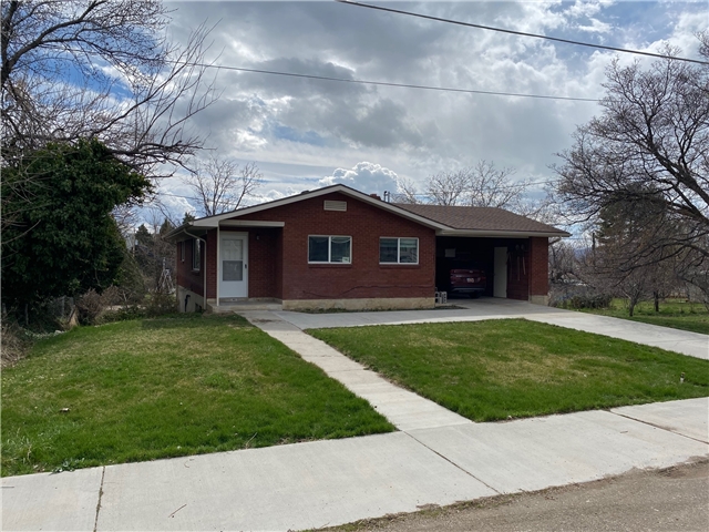 Pleasant Grove House: 566 E 300 N