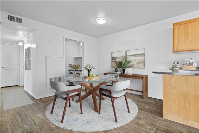 Logan Apartment: 1585 N 400 E