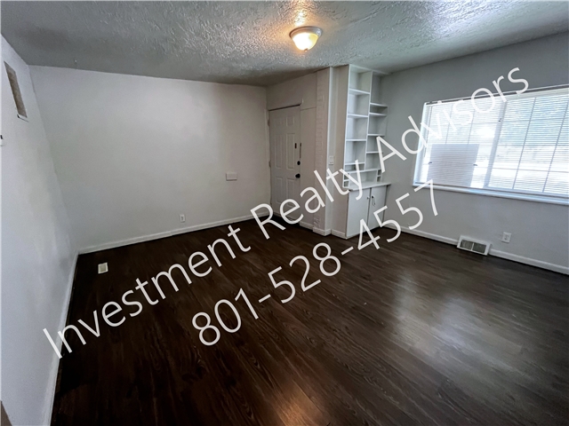 Salt Lake City Apartment: 1073 W 700 S