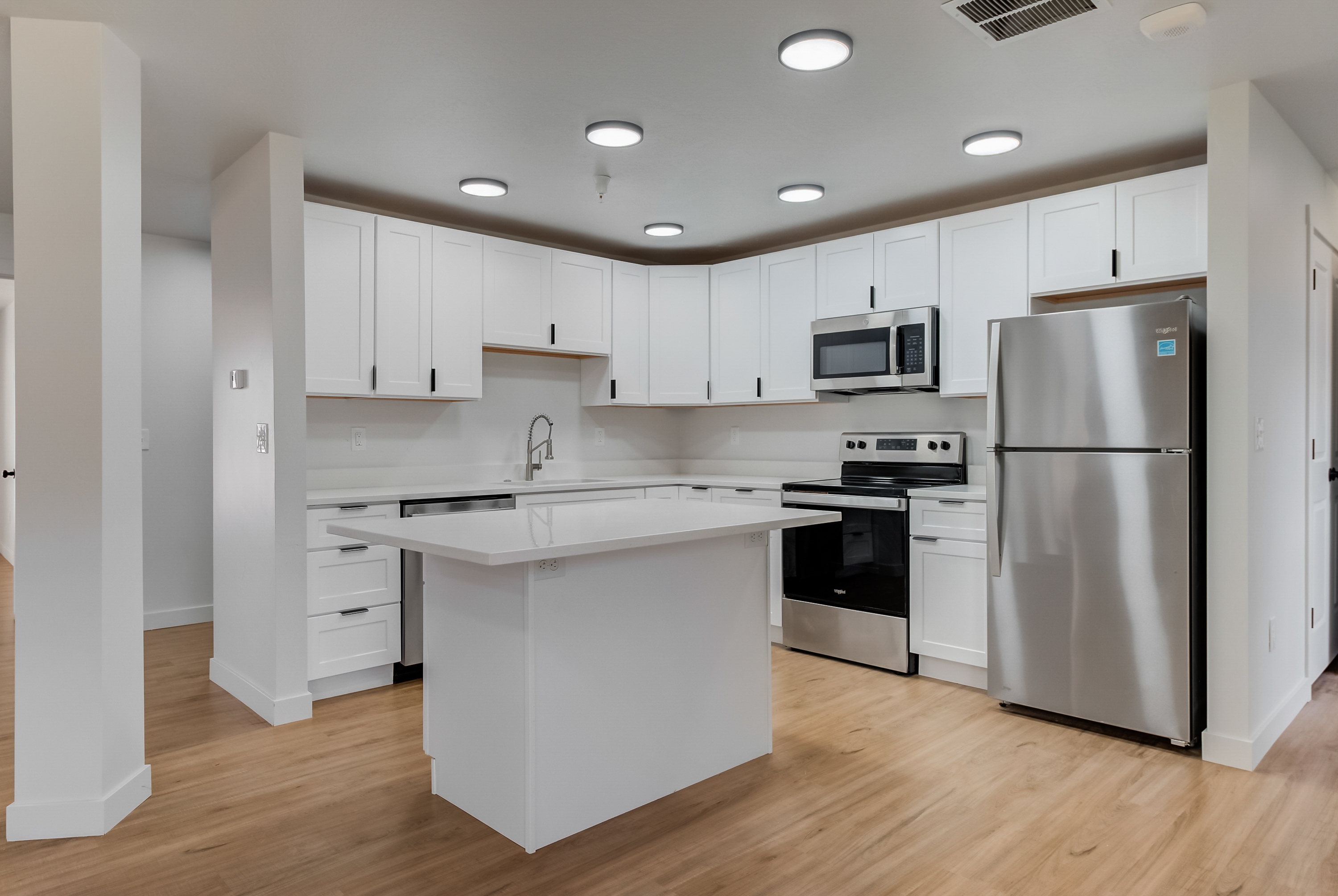 Murray Single Room: 404 E 5600 S