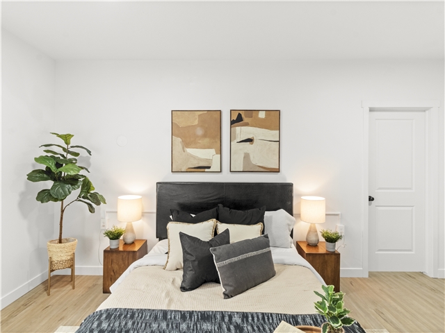 Murray Apartment: 404 E 5600 S