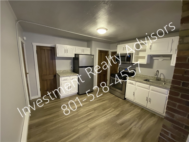 Salt Lake City Apartment: 230B Canyon Side Rd