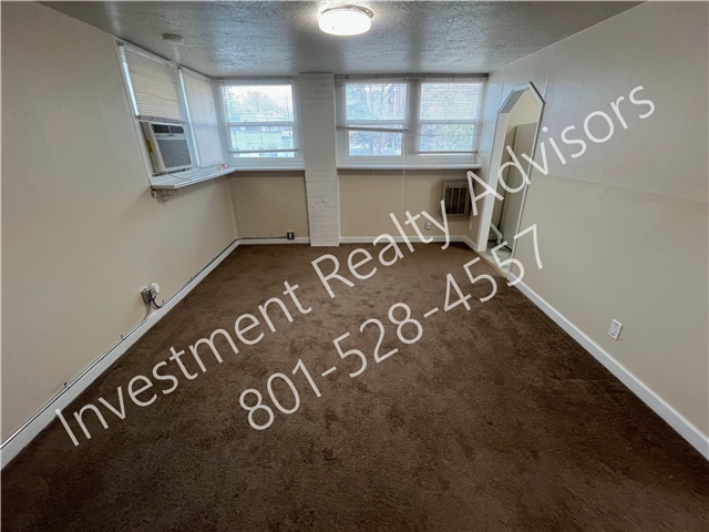 Salt Lake City Apartment: 659 E 200 S