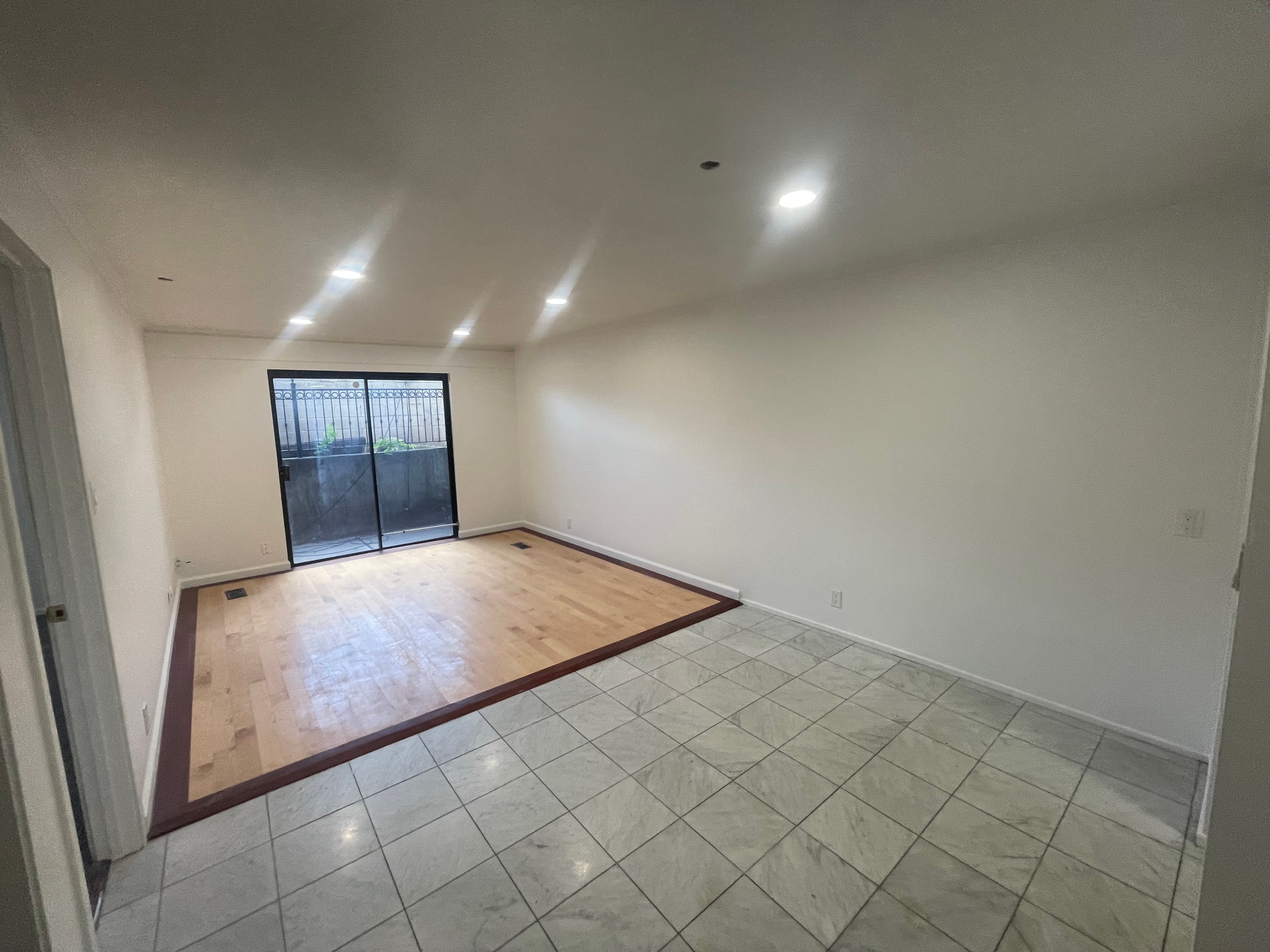Salt Lake City Apartment: 425 S 900 E