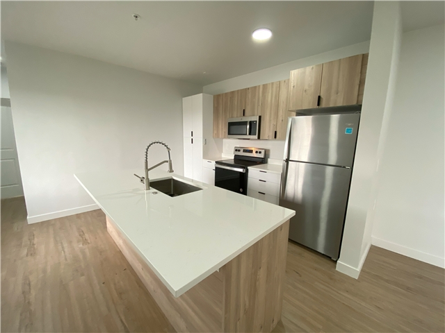 Murray Apartment: 404 E 5600 S