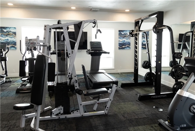 West Valley City Apartment: 2240 W 3800 S