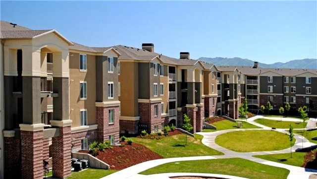 West Valley Apartment: 2292 W Ruddy Way