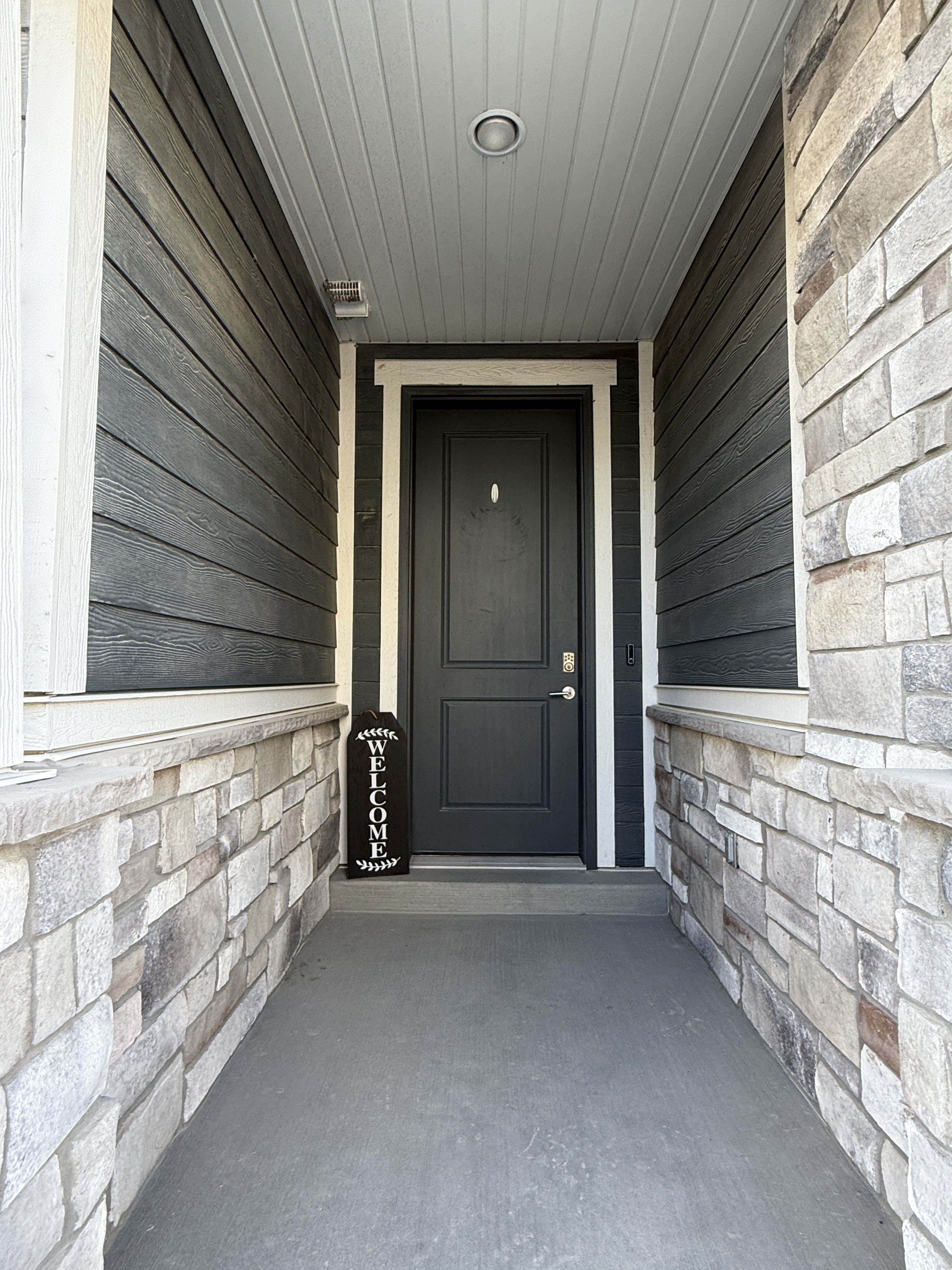 Riverton Townhome: 15198 S Tack Way