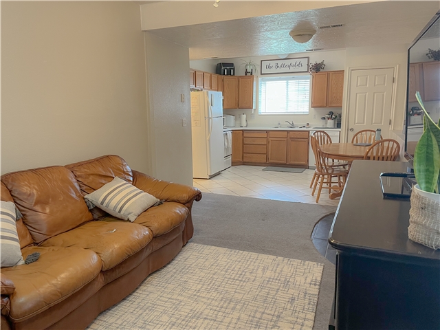 Logan In-Law/Basement: 434 W 300 S