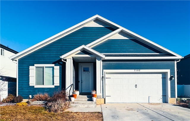 Eagle Mountain House: 7192 N Clear Sky Ln