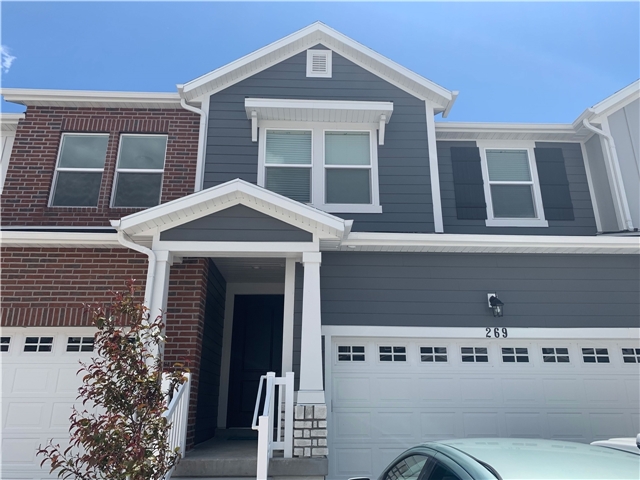 Vineyard Single Room: 269 W 560 N