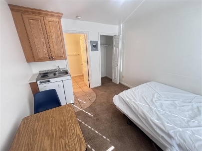 Orem Apartment: 1675 S State St