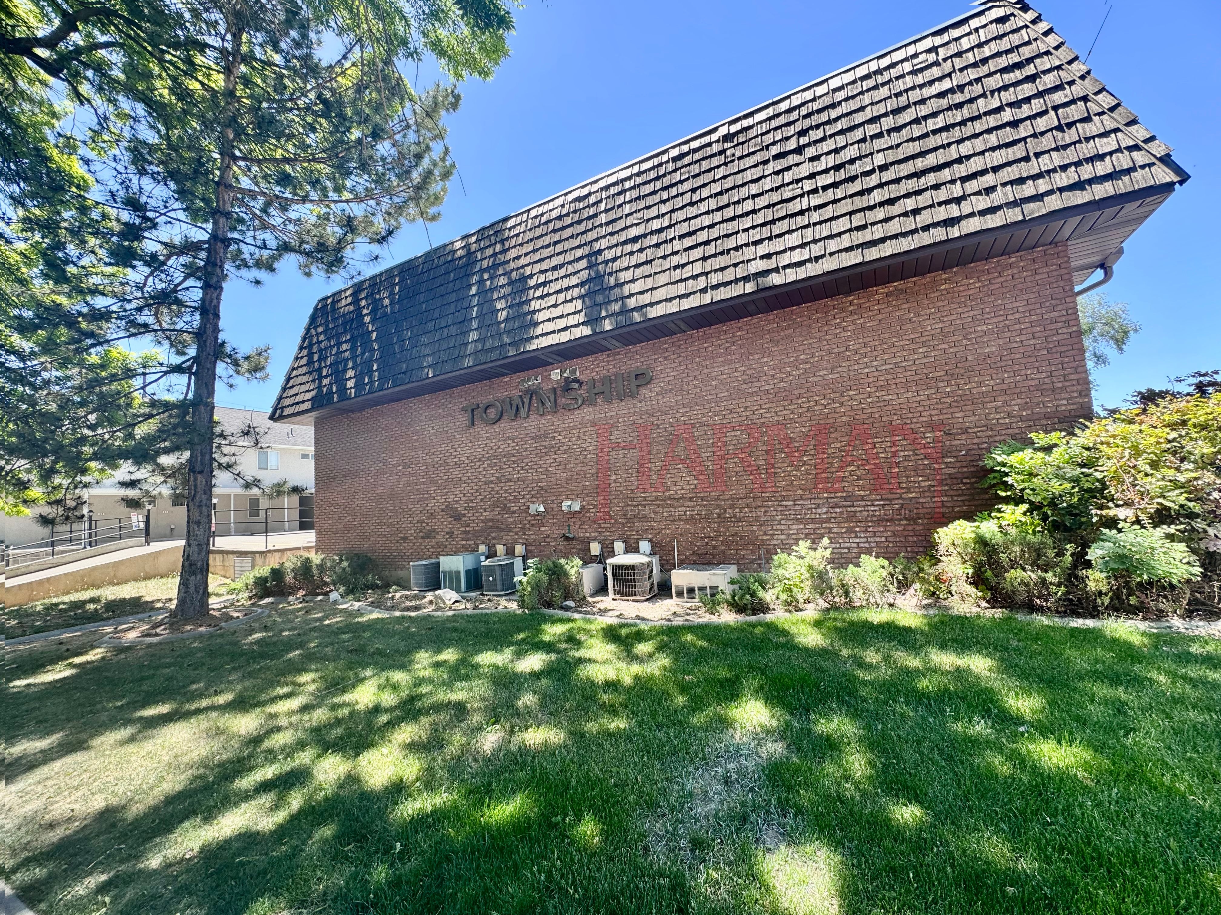 Provo Single Room: 747 N 200 E