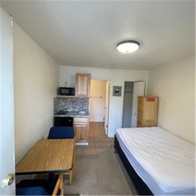 Orem Apartment: 1675 S State St