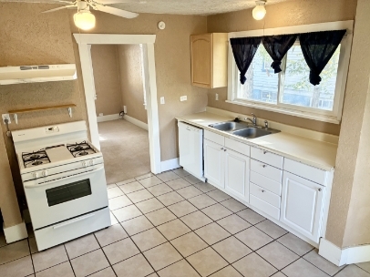 Provo Apartment: 266 S 900 W