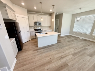 Spanish Fork Townhome: 1063 S 2760 E