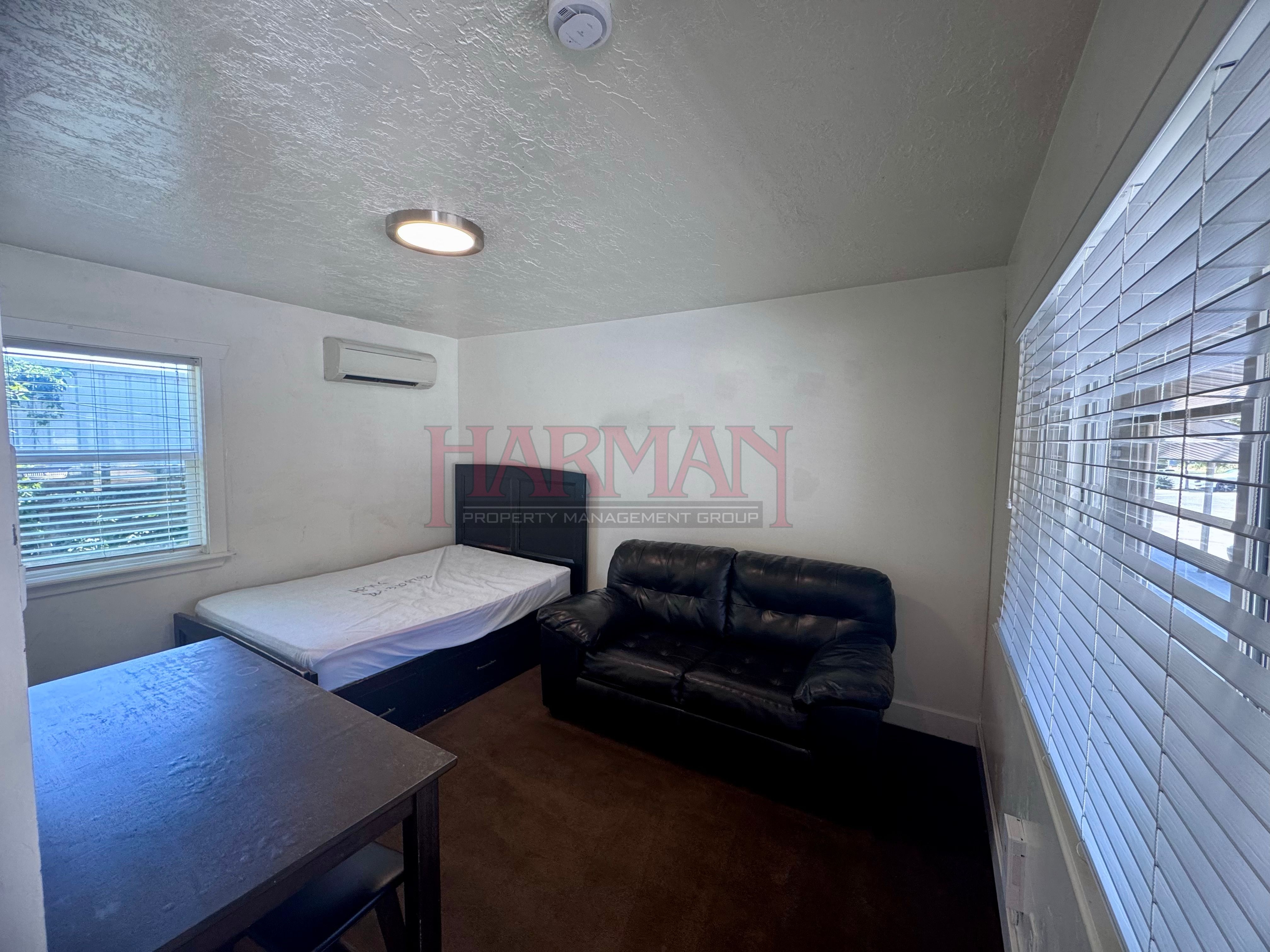 Provo Apartment: 1105 S State St