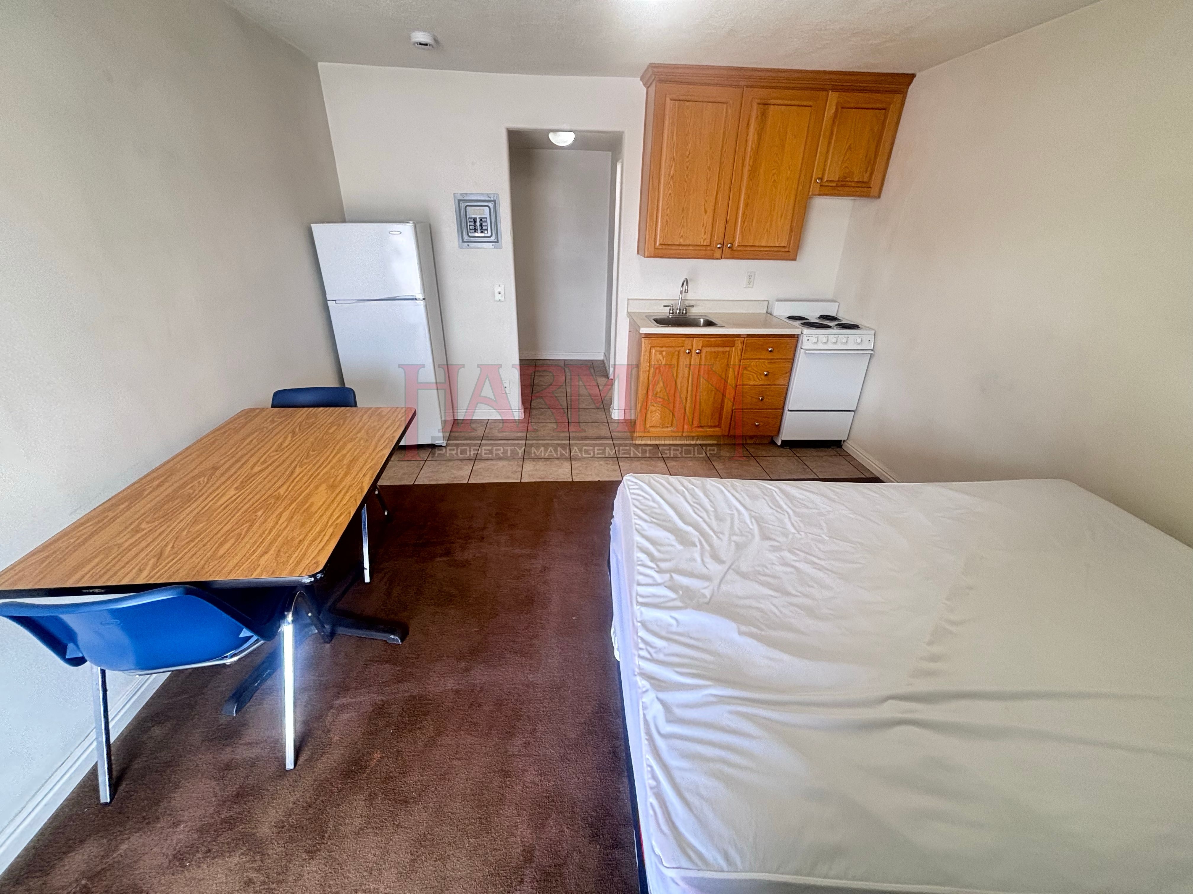 Orem Apartment: 1675 S State St