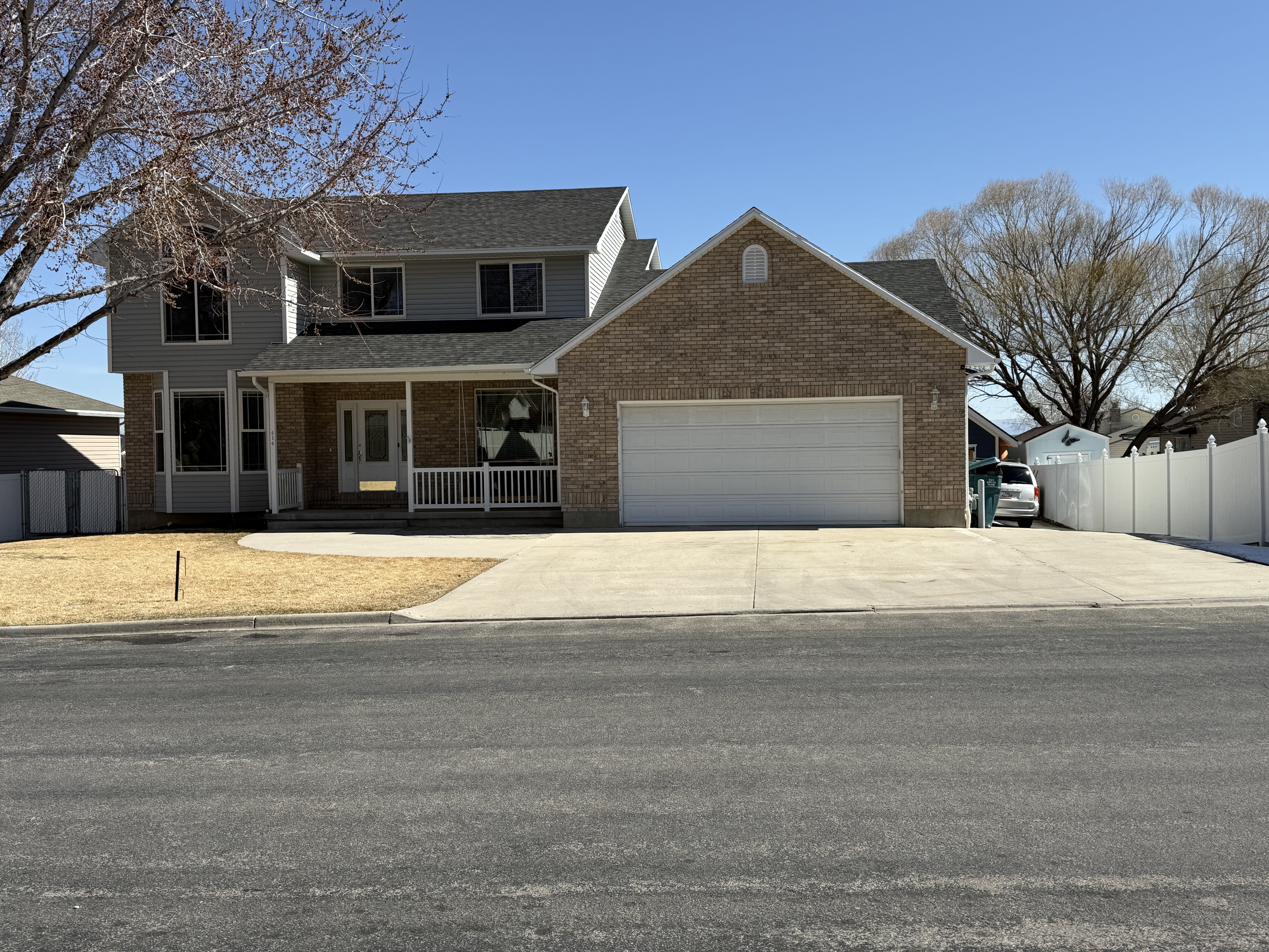 Vernal House: 414 S 3240 W