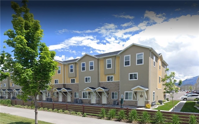 Vineyard Single Room: 661 N 30 E