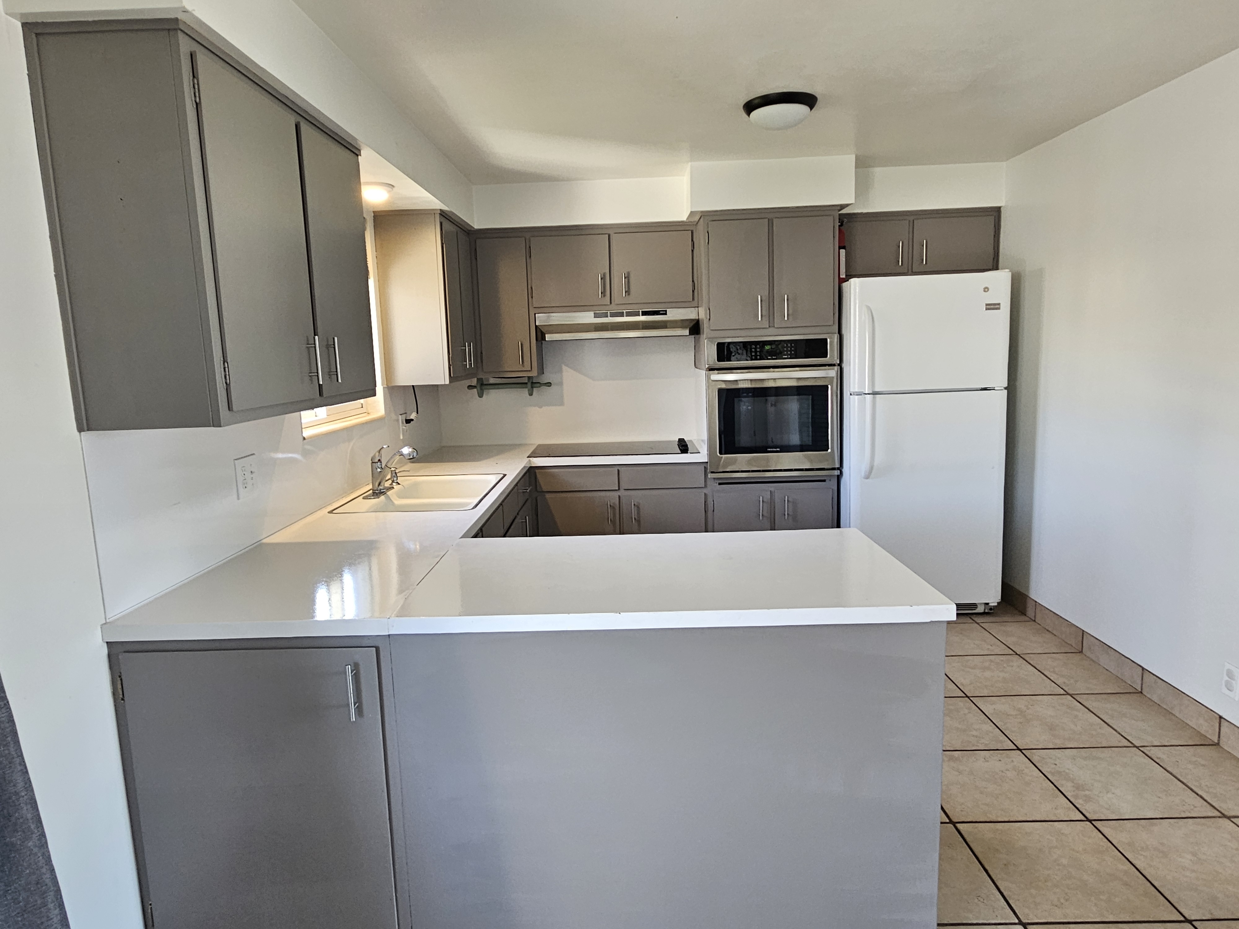 Bountiful House: 435 W 1250 S