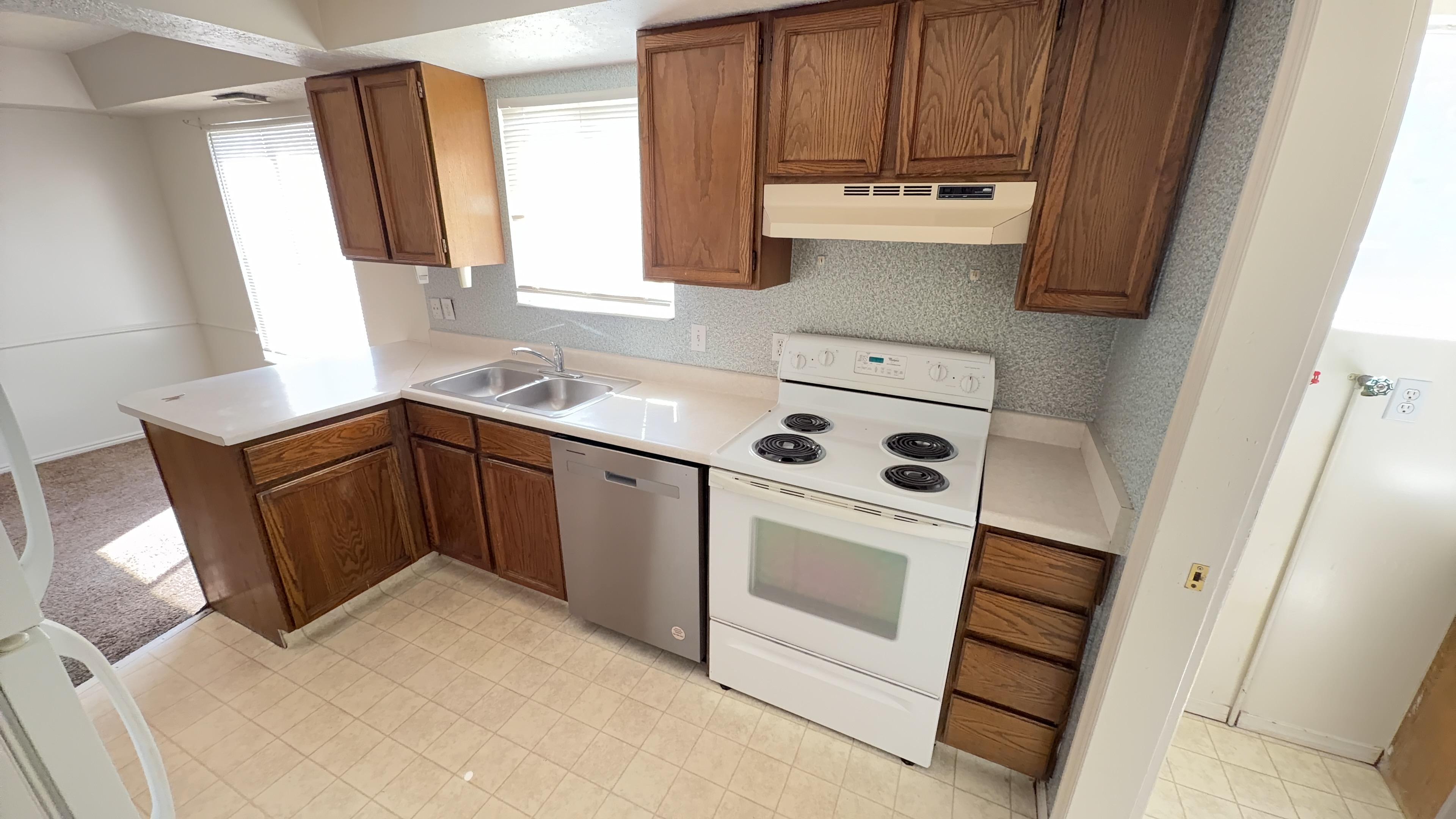 Centerville Multiplex: 60 W 115 N