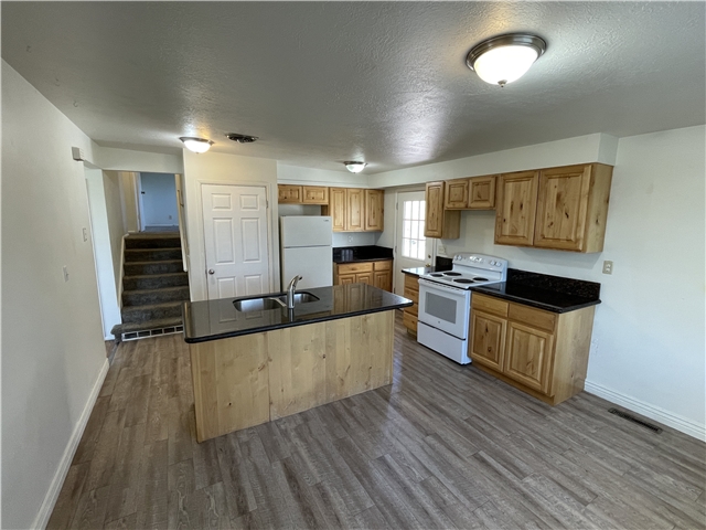 Holladay House: 4159 S 3100 E