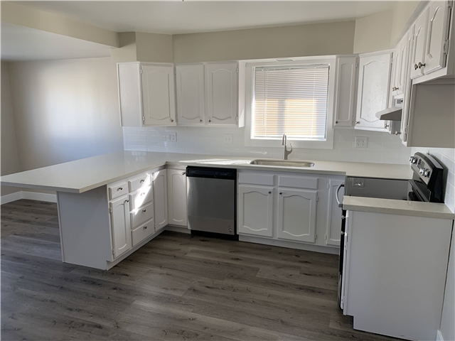 Magna House: 2853 S 9150 W