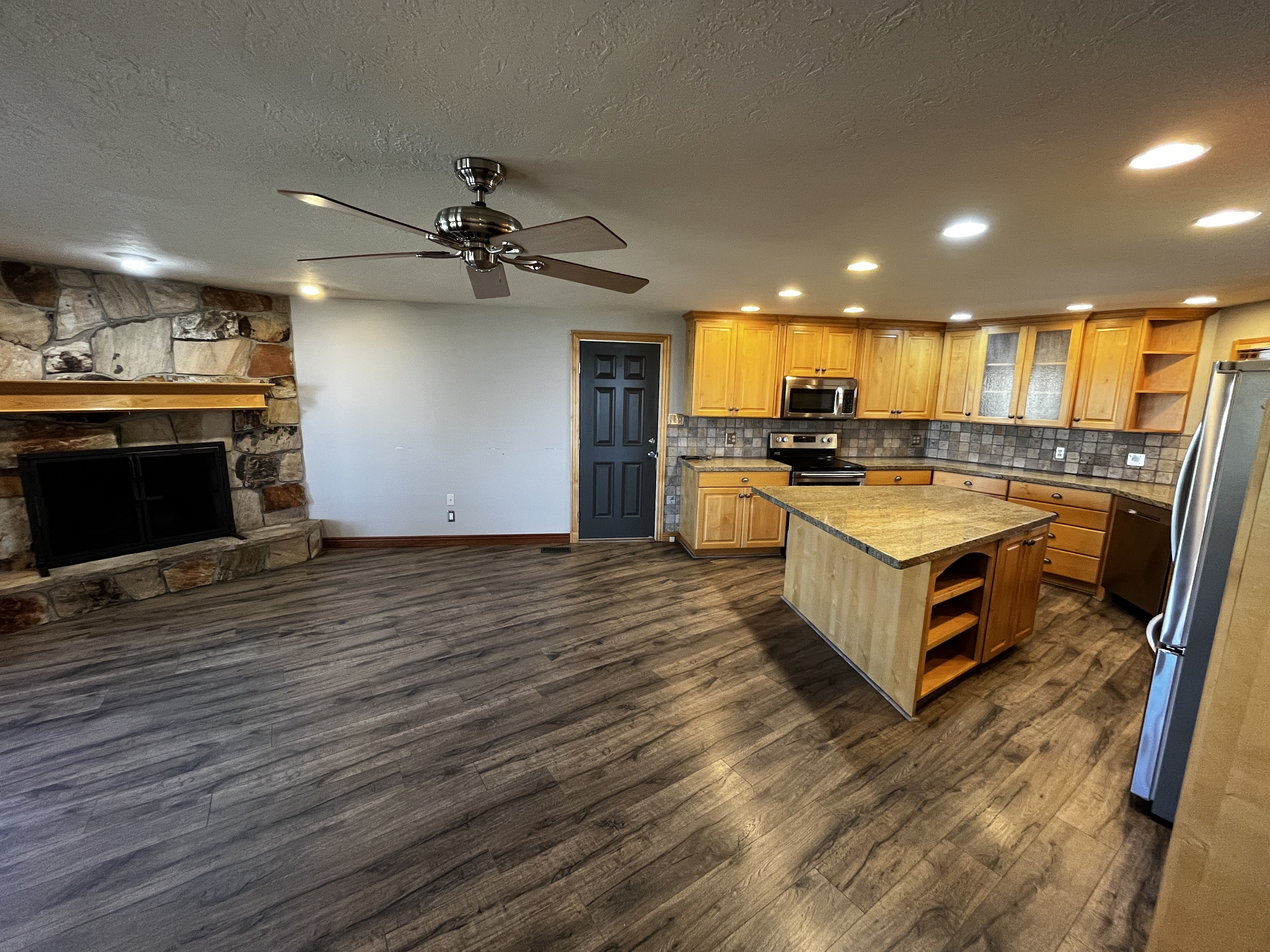 Bountiful House: 933 Northern Hills Cir
