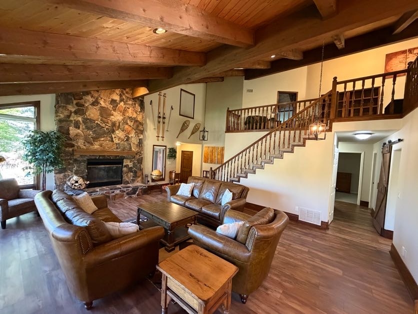 Bountiful House: 1909 Maple Hollow Way