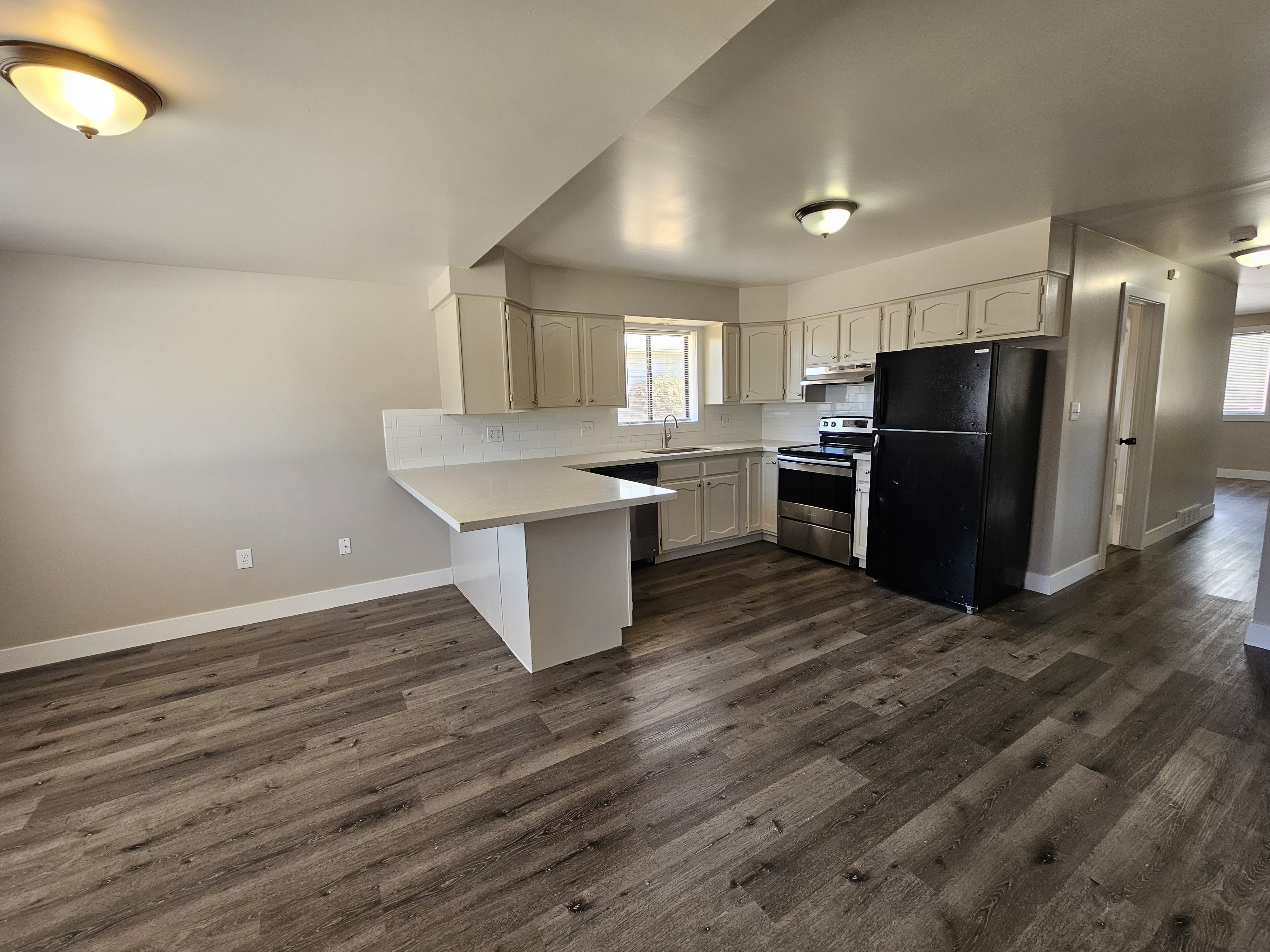 Magna House: 2853 S 9150 W